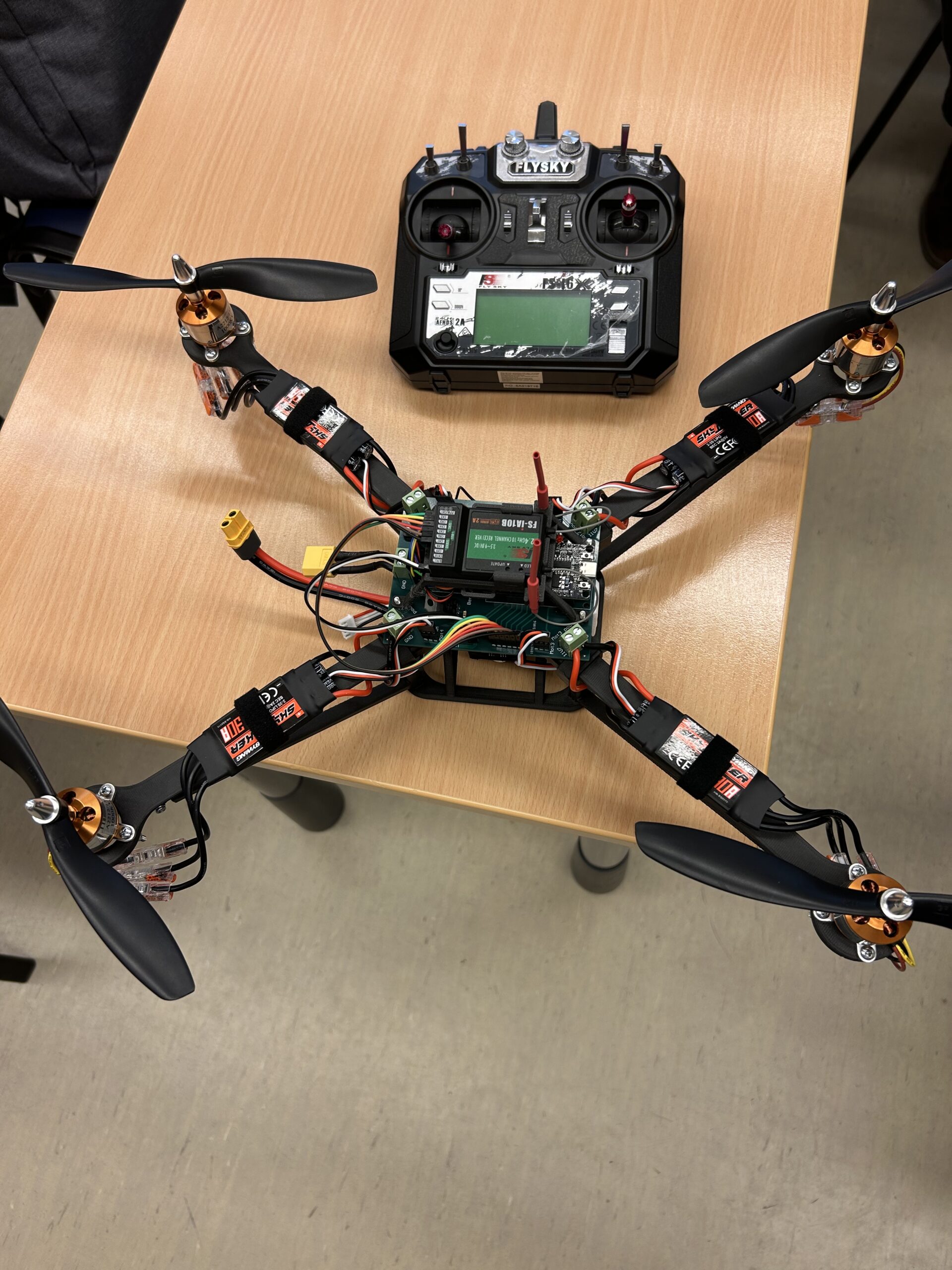 ÚJ UTAKON JÁRUNK, FELFEDEZÜNK, KÍSÉRLETEZÜNK!